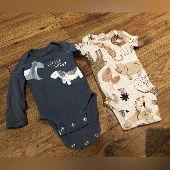 Carters  | Newborn Bodysuits - Picture 1 of 3
